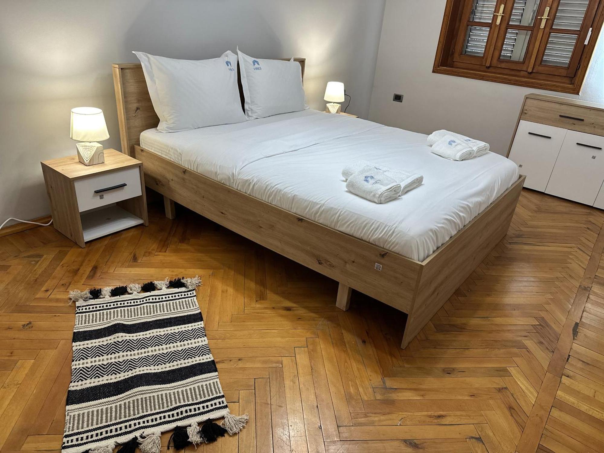 Tirana Treasure: Chic 2Br-Apartment 8Min To Skanderbeg Place エクステリア 写真